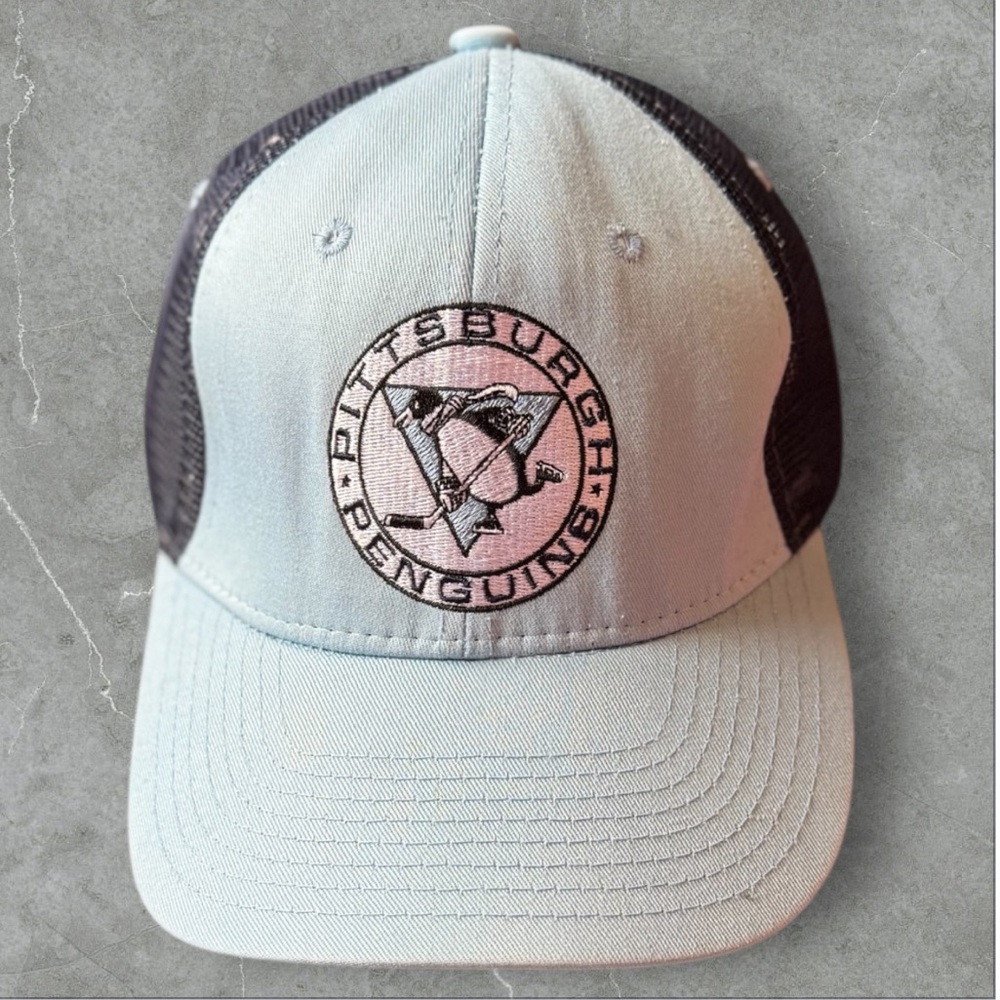 ✅Vintage 90s Zephyr Powder Blue Pittsburgh Penguins Mesh Trucker Hat - Picture 10 of 16